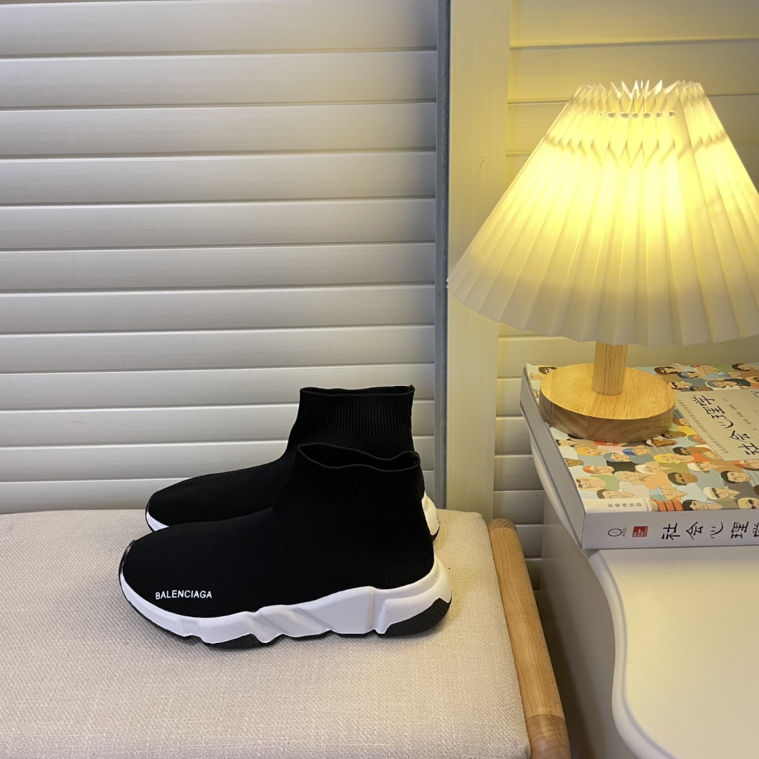 women knitted sock boots