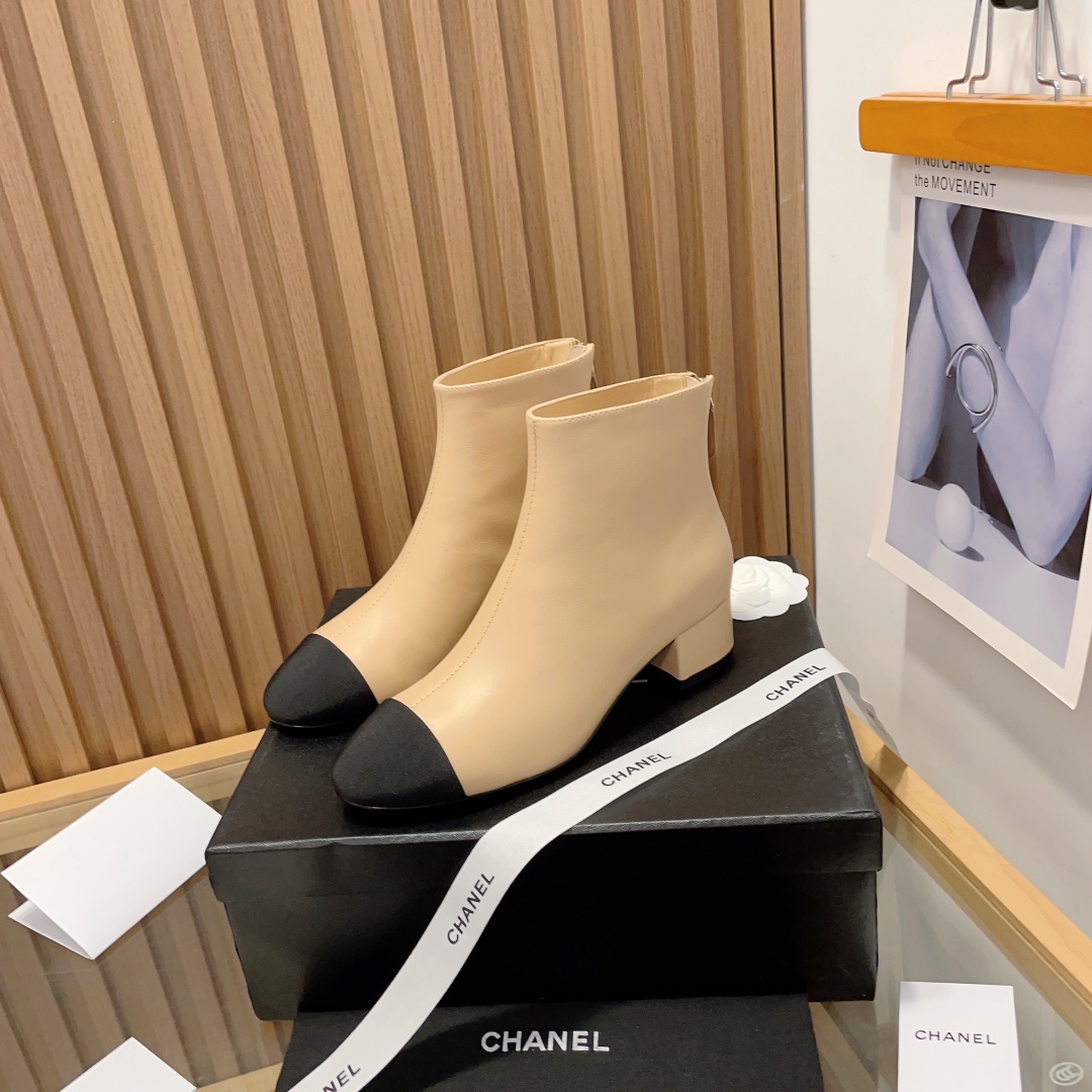 C design  back zipper short boots