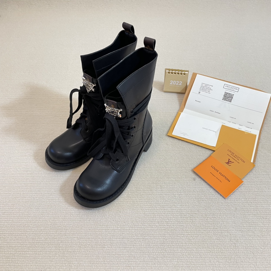 Louis Vuitton Classic lace-up mid-calf boots