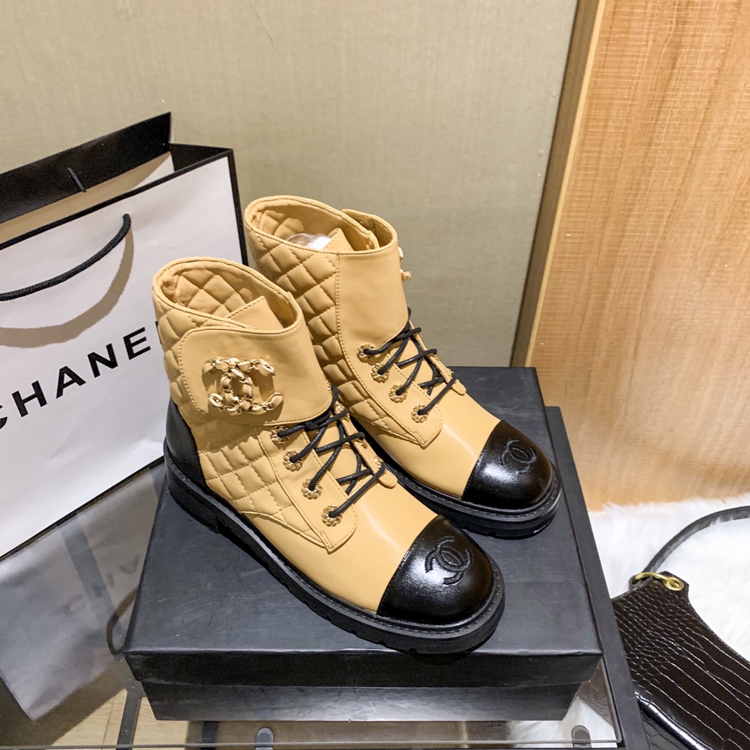 C design  new chain double C buckle short boots