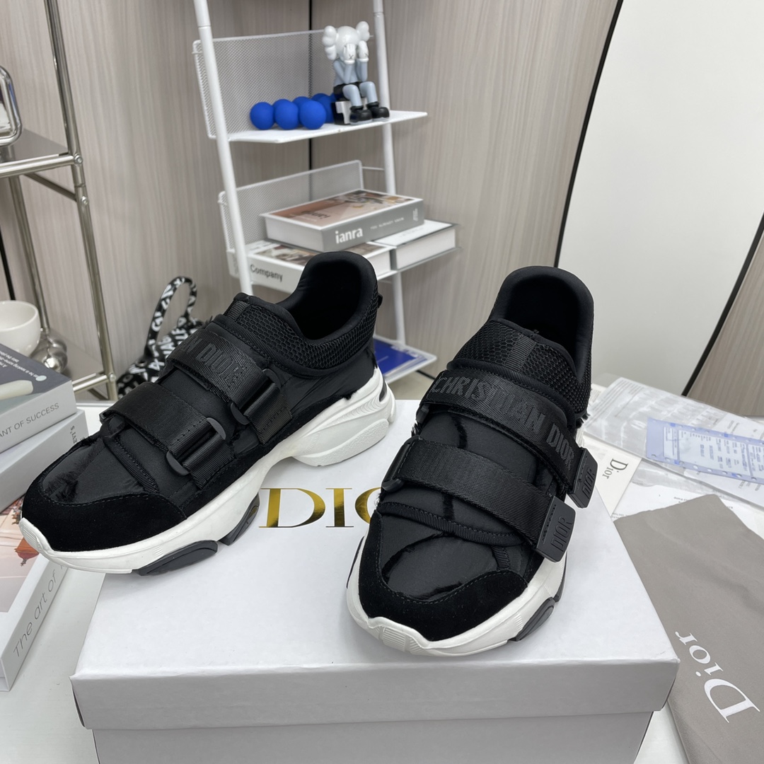 Dior D-wander velcro sneakers