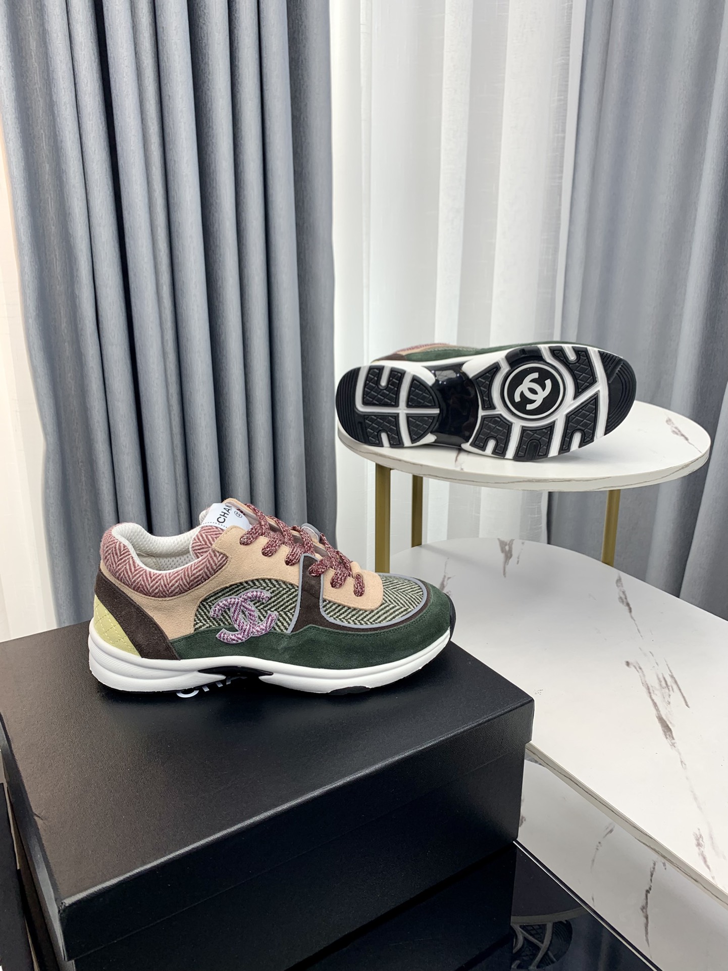 C design  women's sneakers   34-46