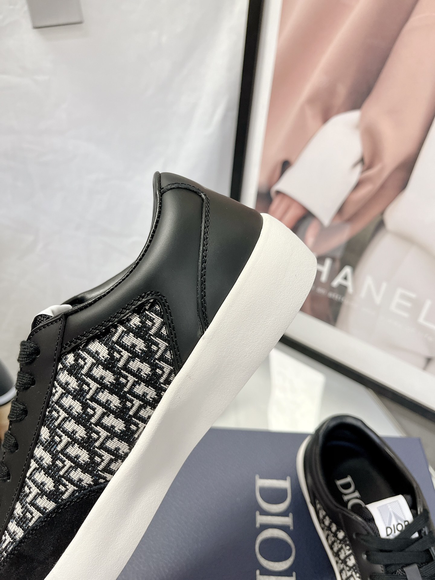 Dior Dior 2023 Latest B101 Collection Couple Casual Sneakers