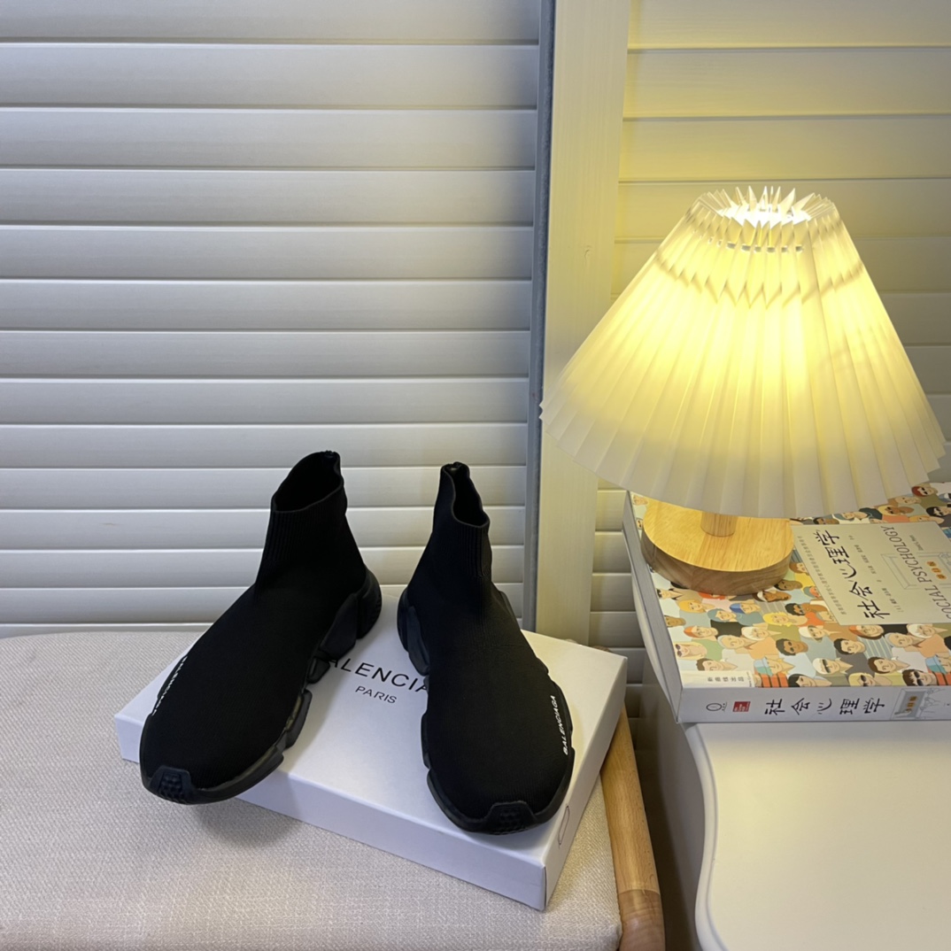 women knitted sock boots