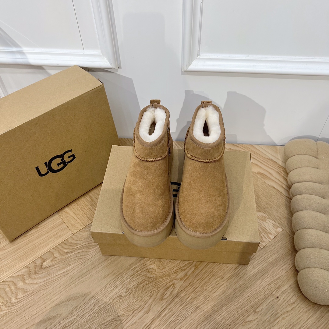 ugg Snow boots