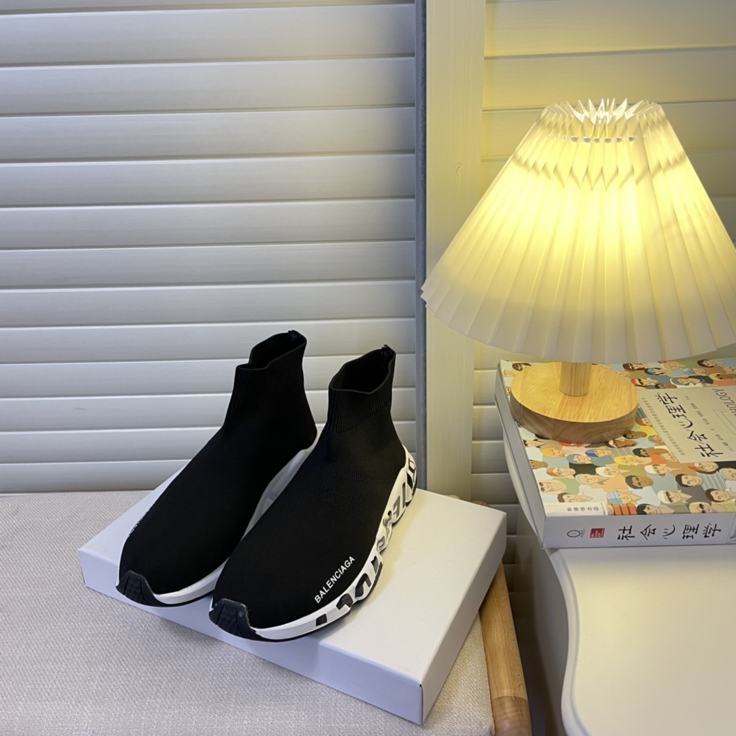 women knitted sock boots