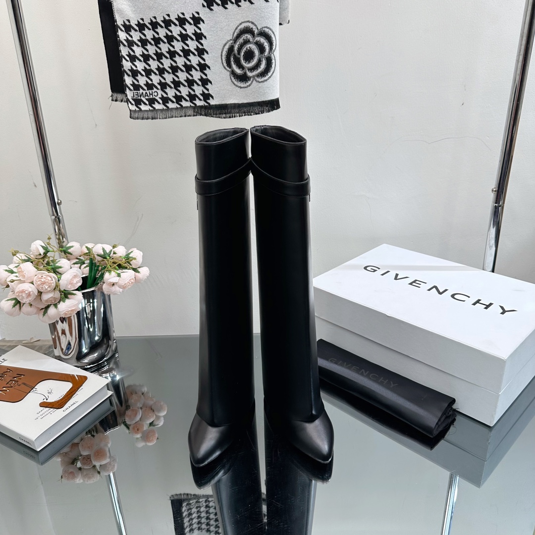 GIvenchy New Trousers Boots high quality rhinestone & metal locker