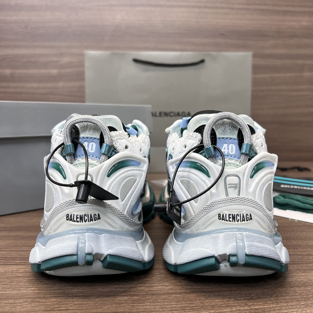 Balenciaga-Runner Sneakers