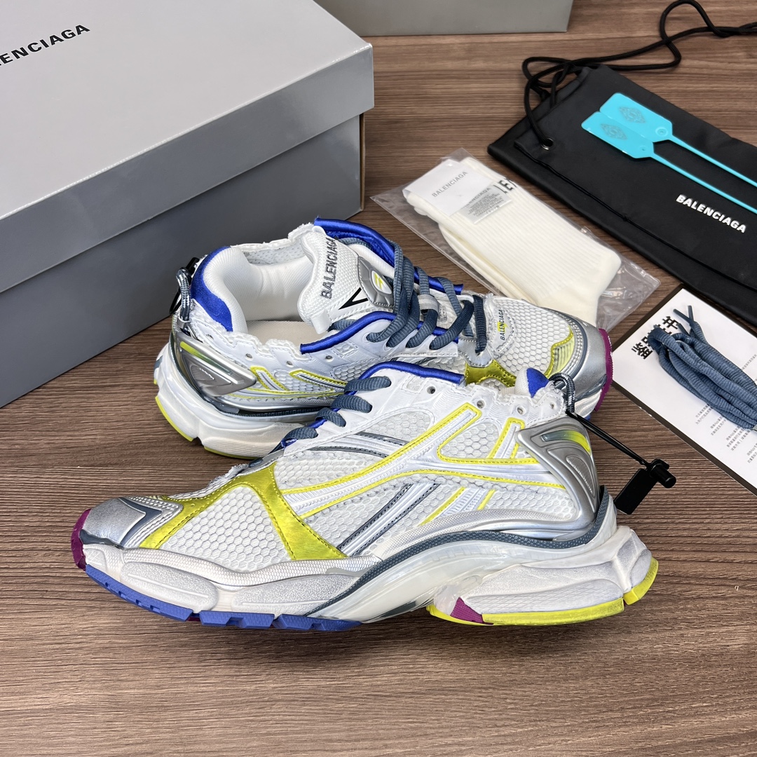 Balenciaga-Runner Sneakers