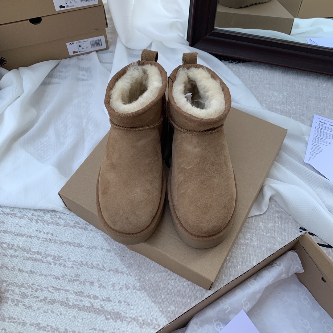 ugg Snow boots