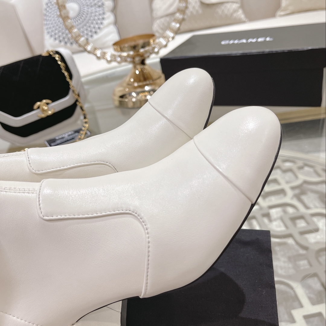 C design  new leather boots