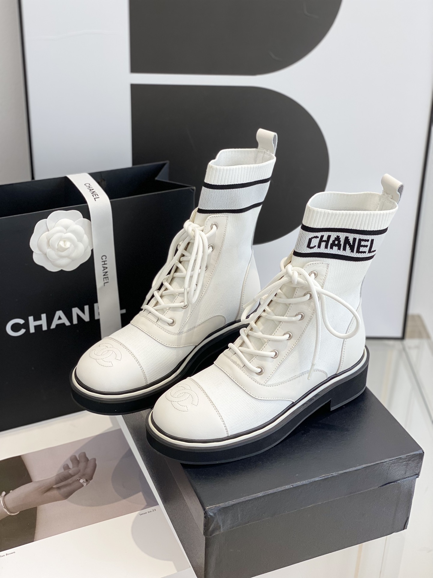 C design  runway model boots!