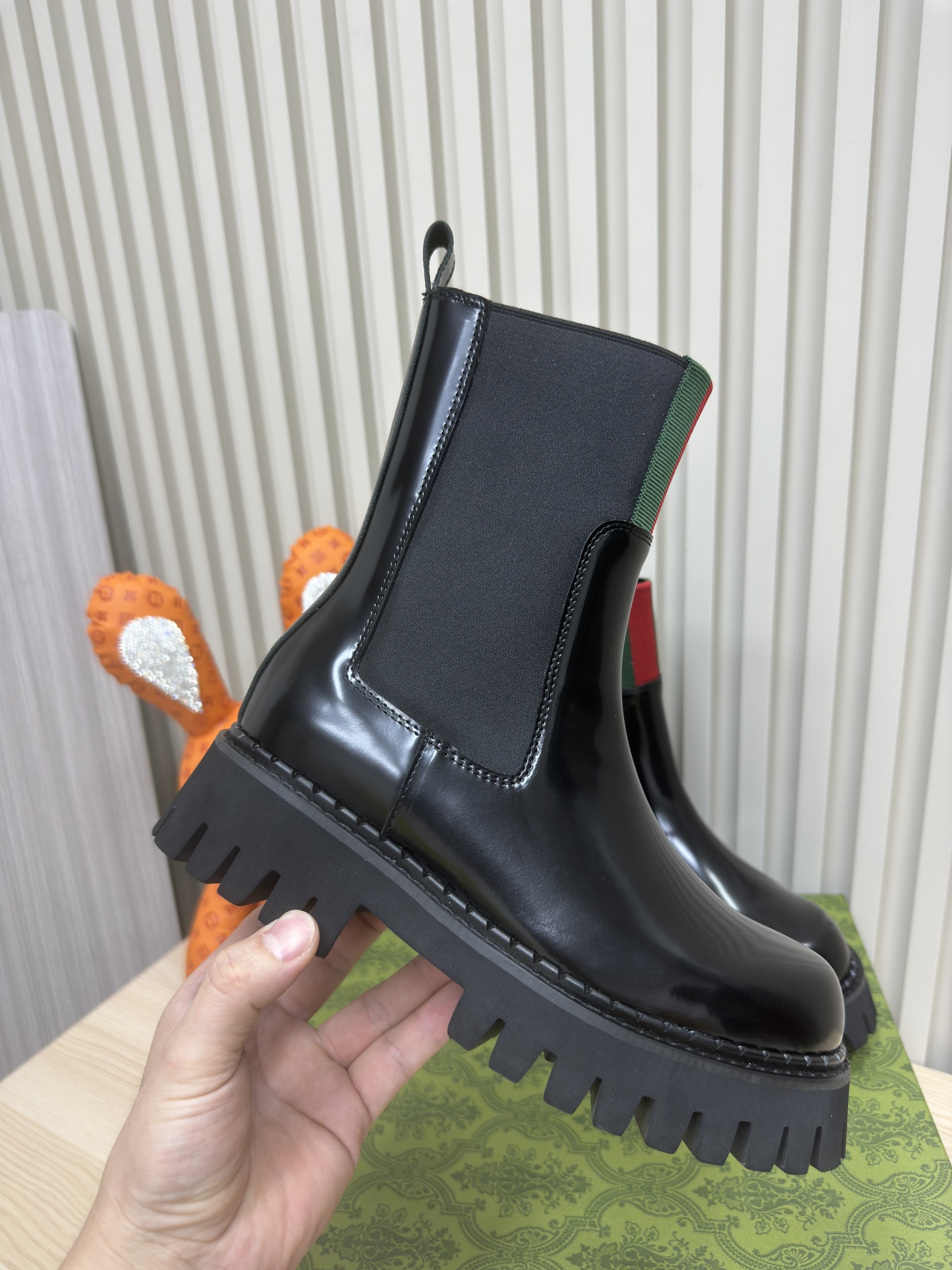 GUCCI&I Women's patent leather lace loafers Women's braided ankle boots