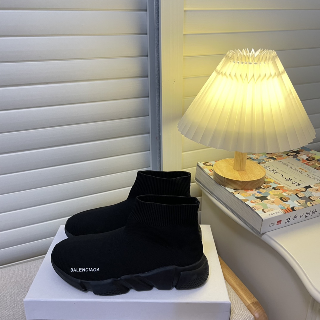 women knitted sock boots