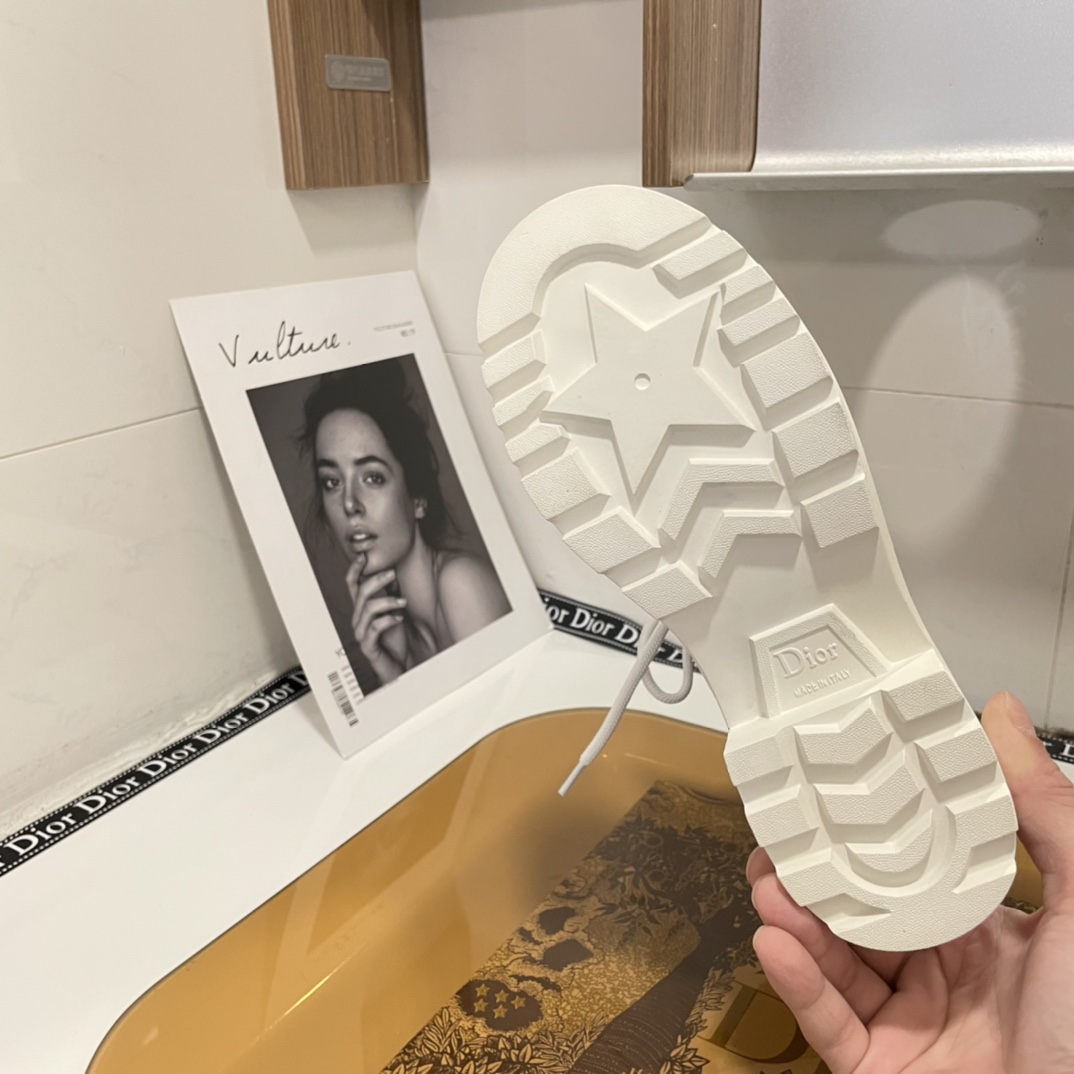 Christian Dior Paris thick sole Martin boots