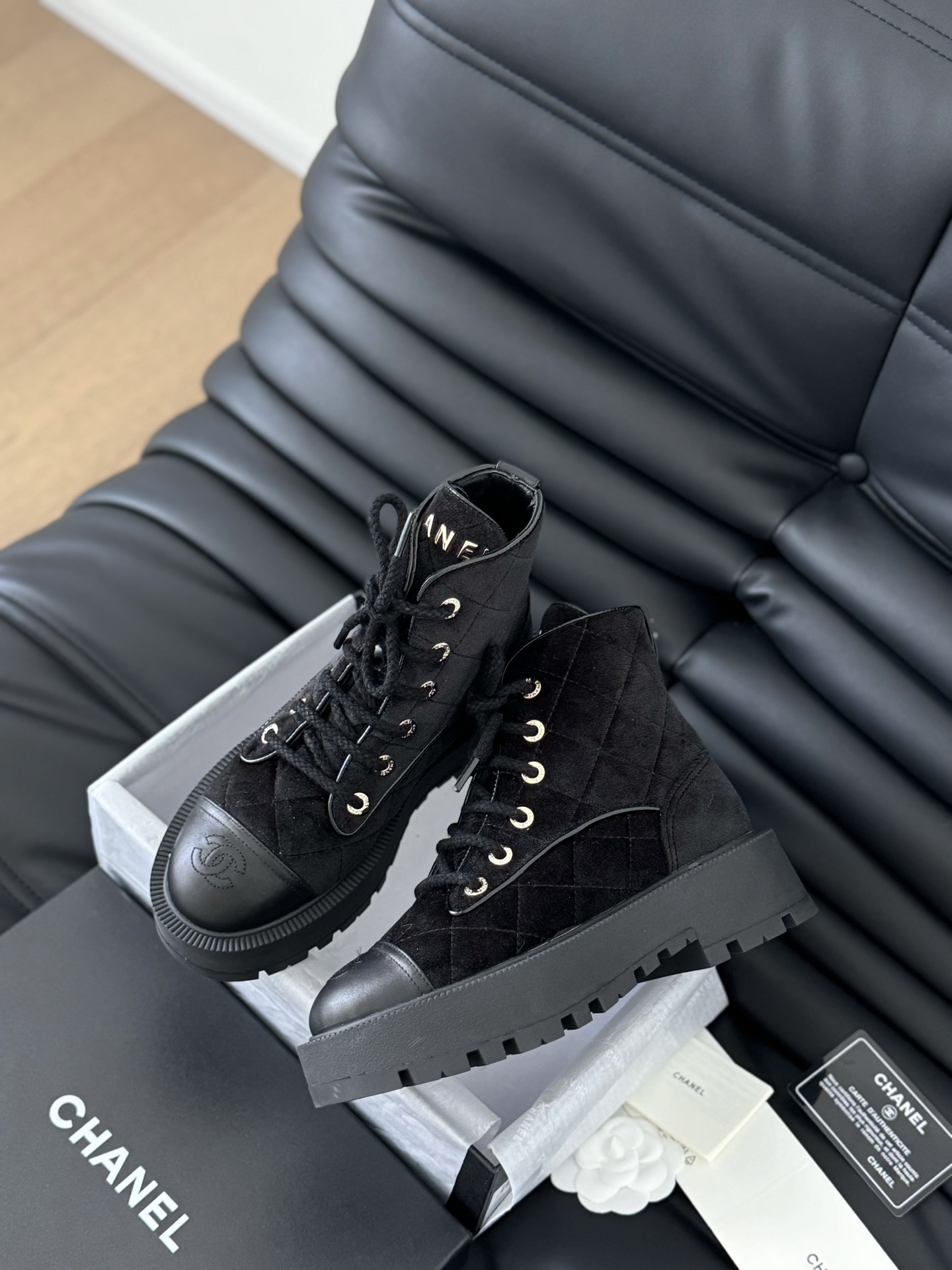 C design  Autumn-Winter 24 Couture Mid-Calf Boots