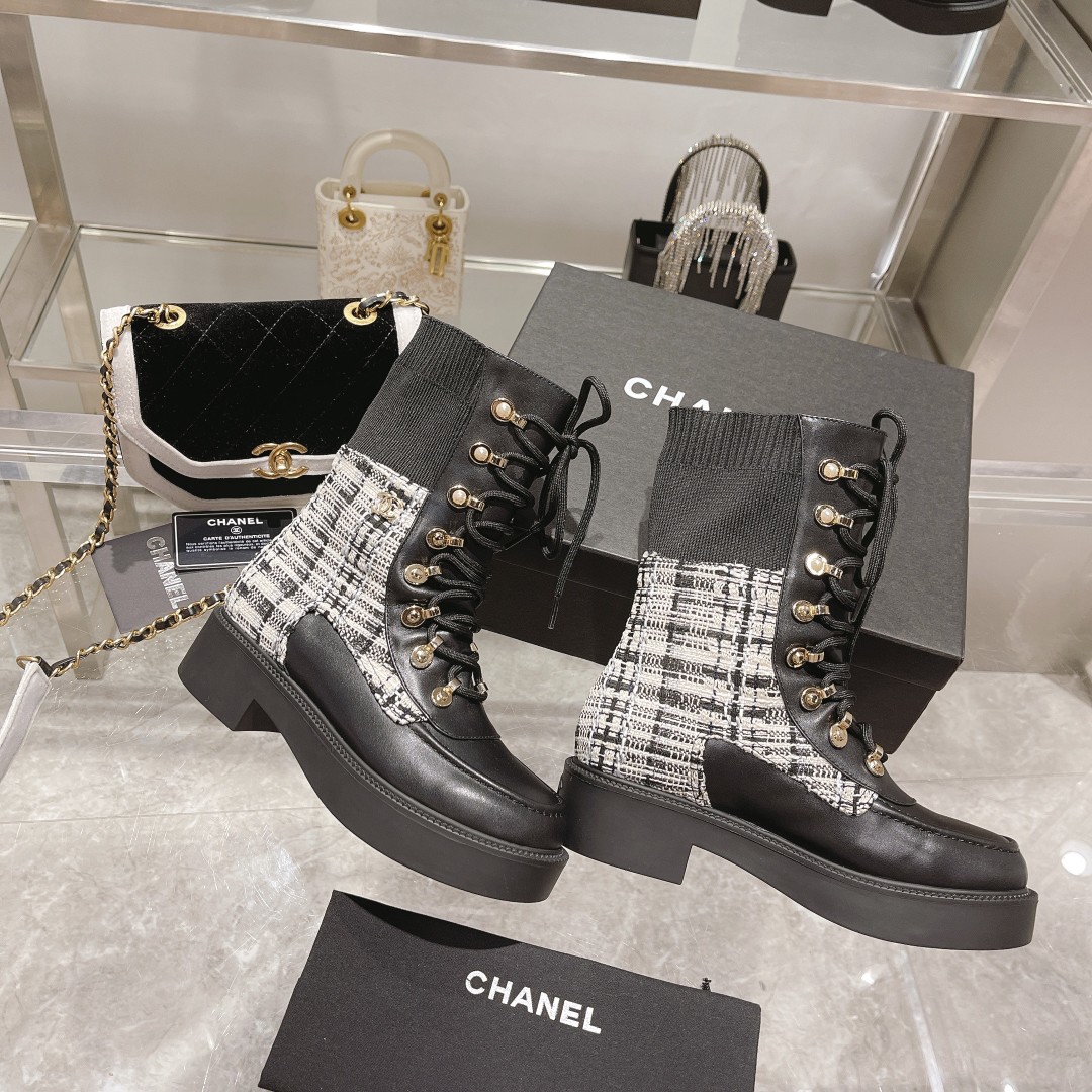 C design  launches new fall and winter new Martin boots