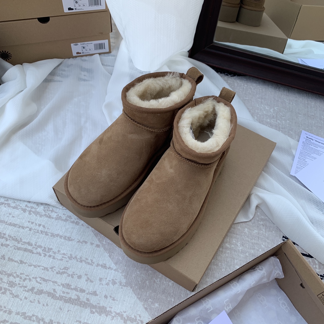 ugg Snow boots