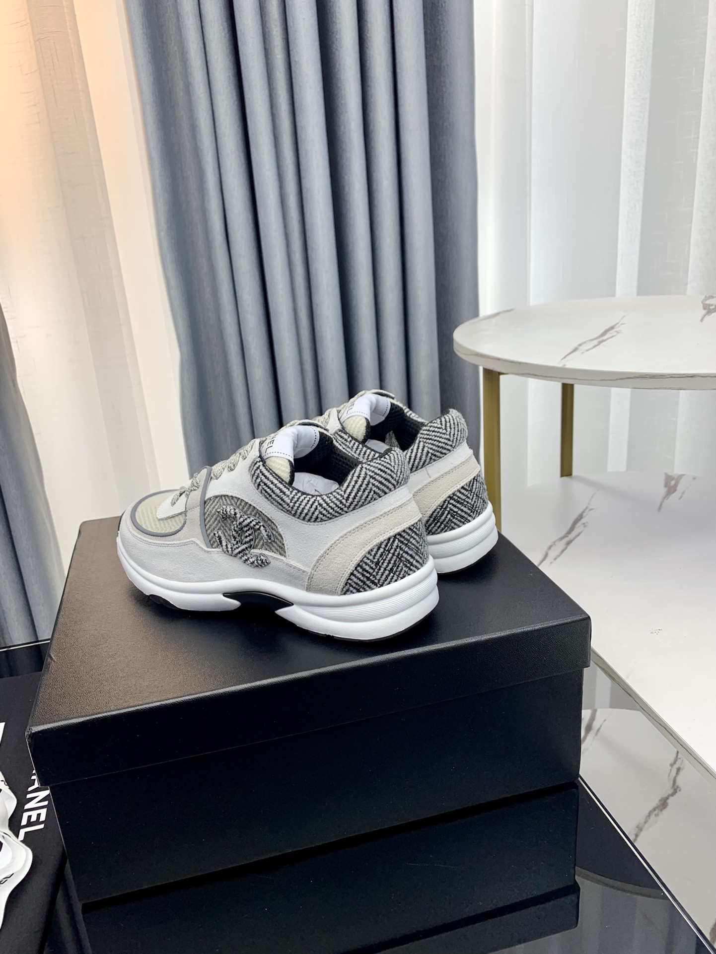 C design  women's sneakers   34-46