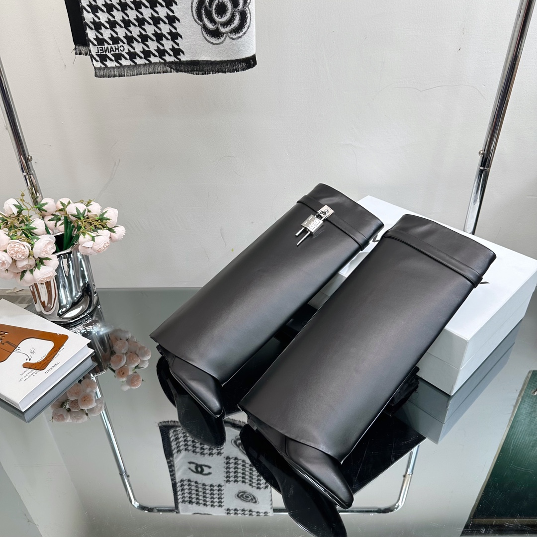 GIvenchy New Trousers Boots high quality rhinestone & metal locker