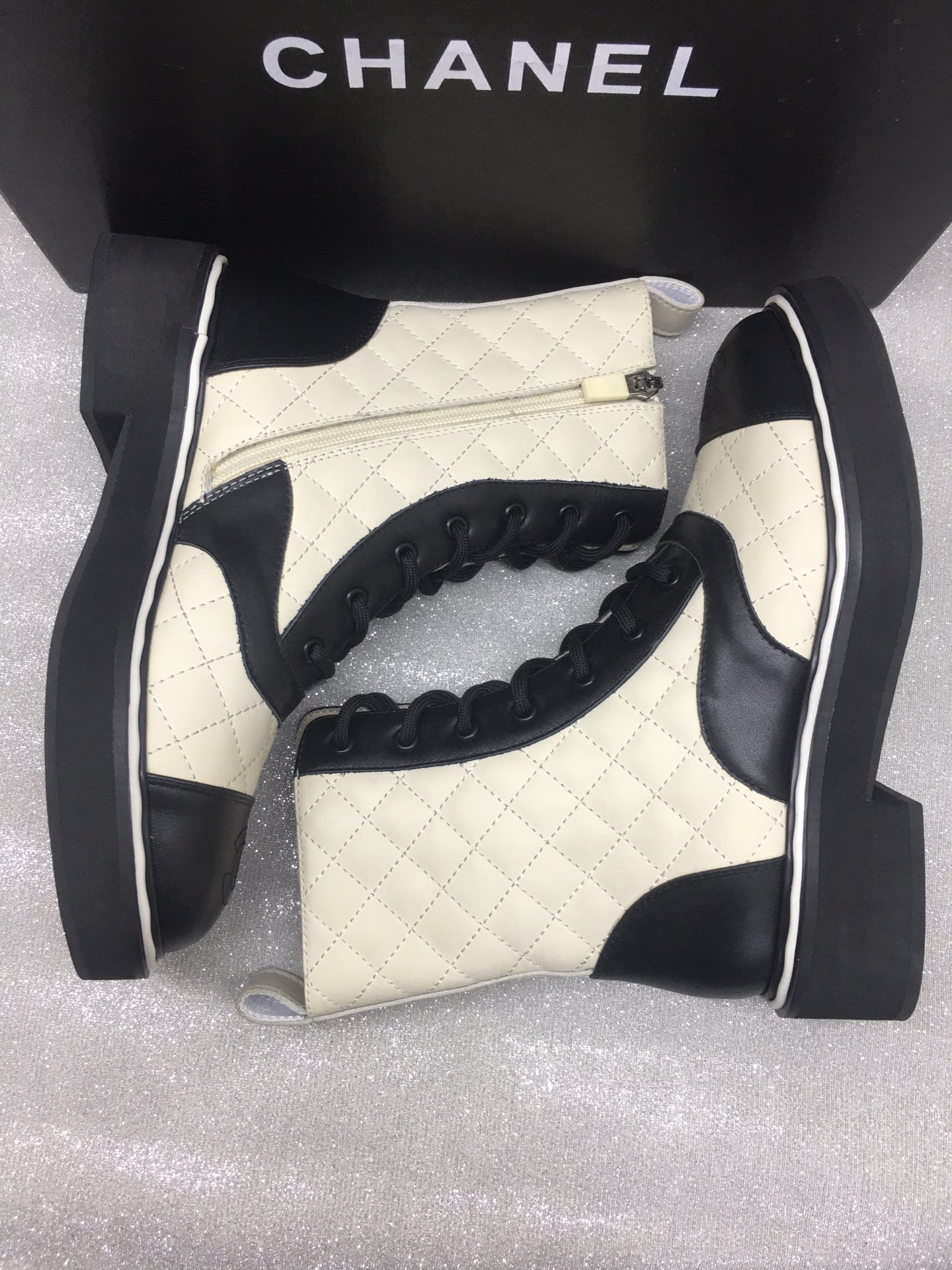 C design  boots for autumn/winter