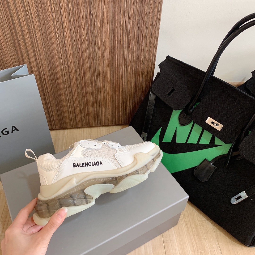 Balenciaga Classic Sneakers