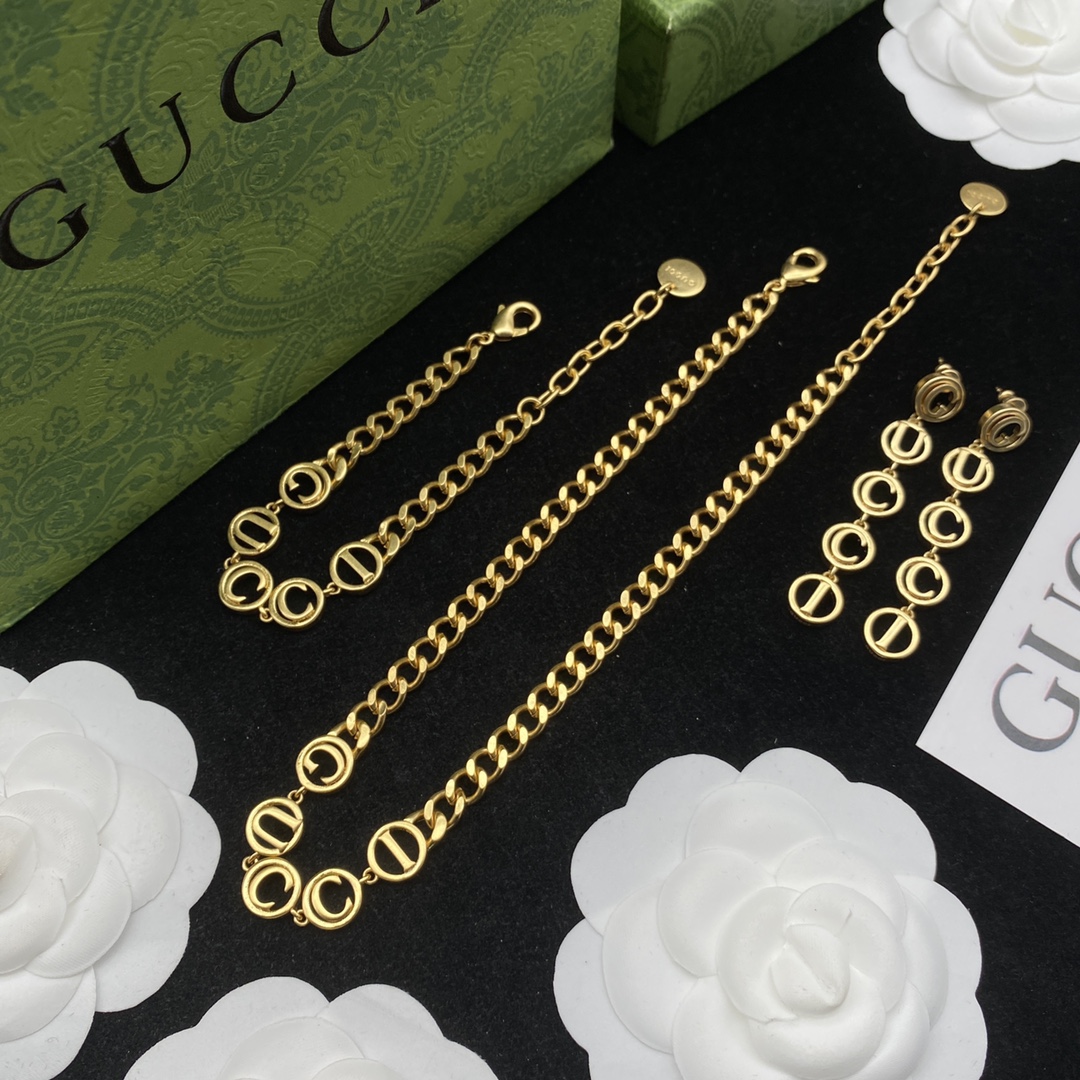 G design classic trendy suit