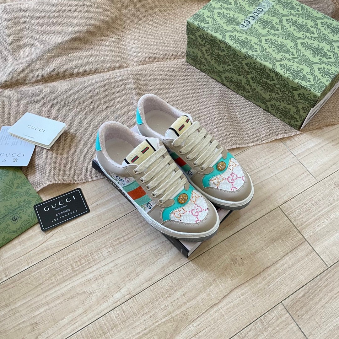 G  Sneakers with rhinestones