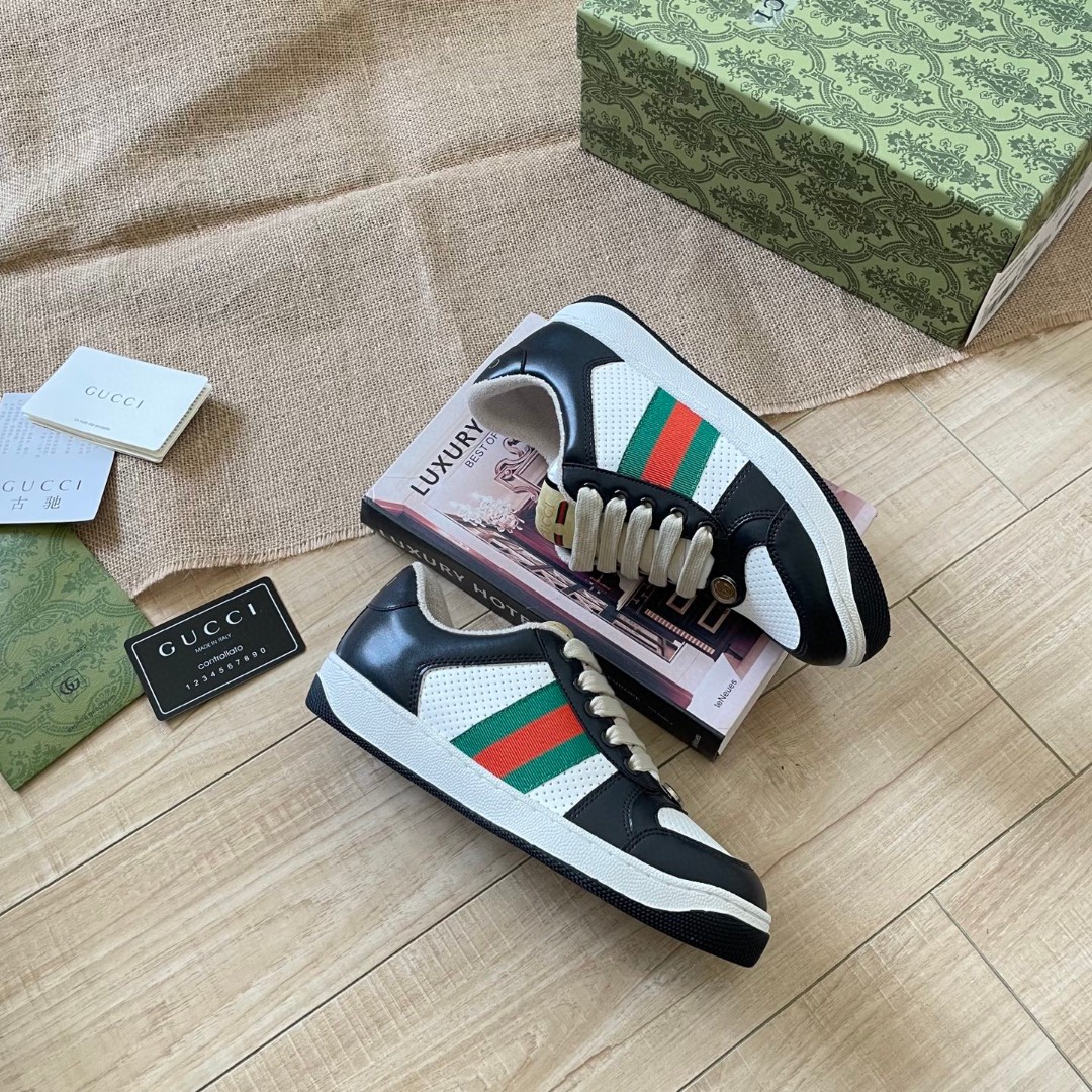 G  Sneakers with rhinestones