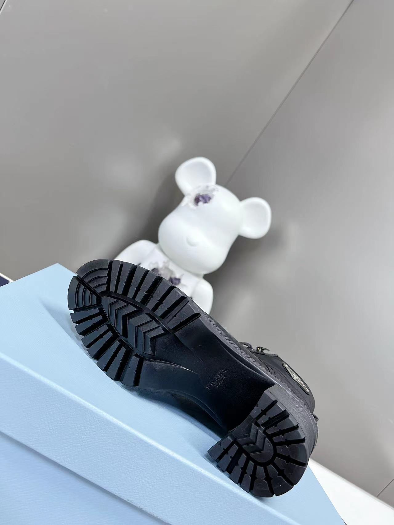 P design classic high quality boots