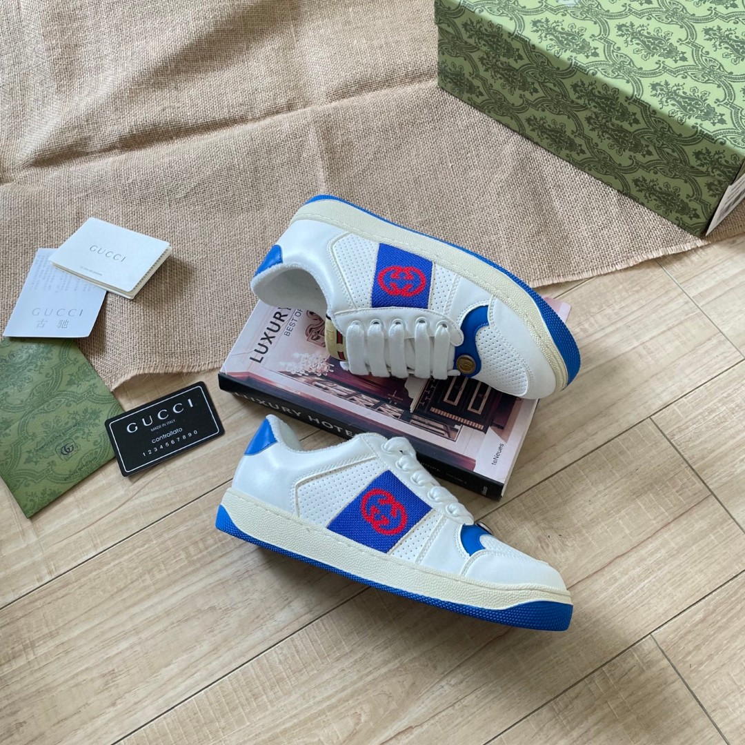 G  Sneakers with rhinestones