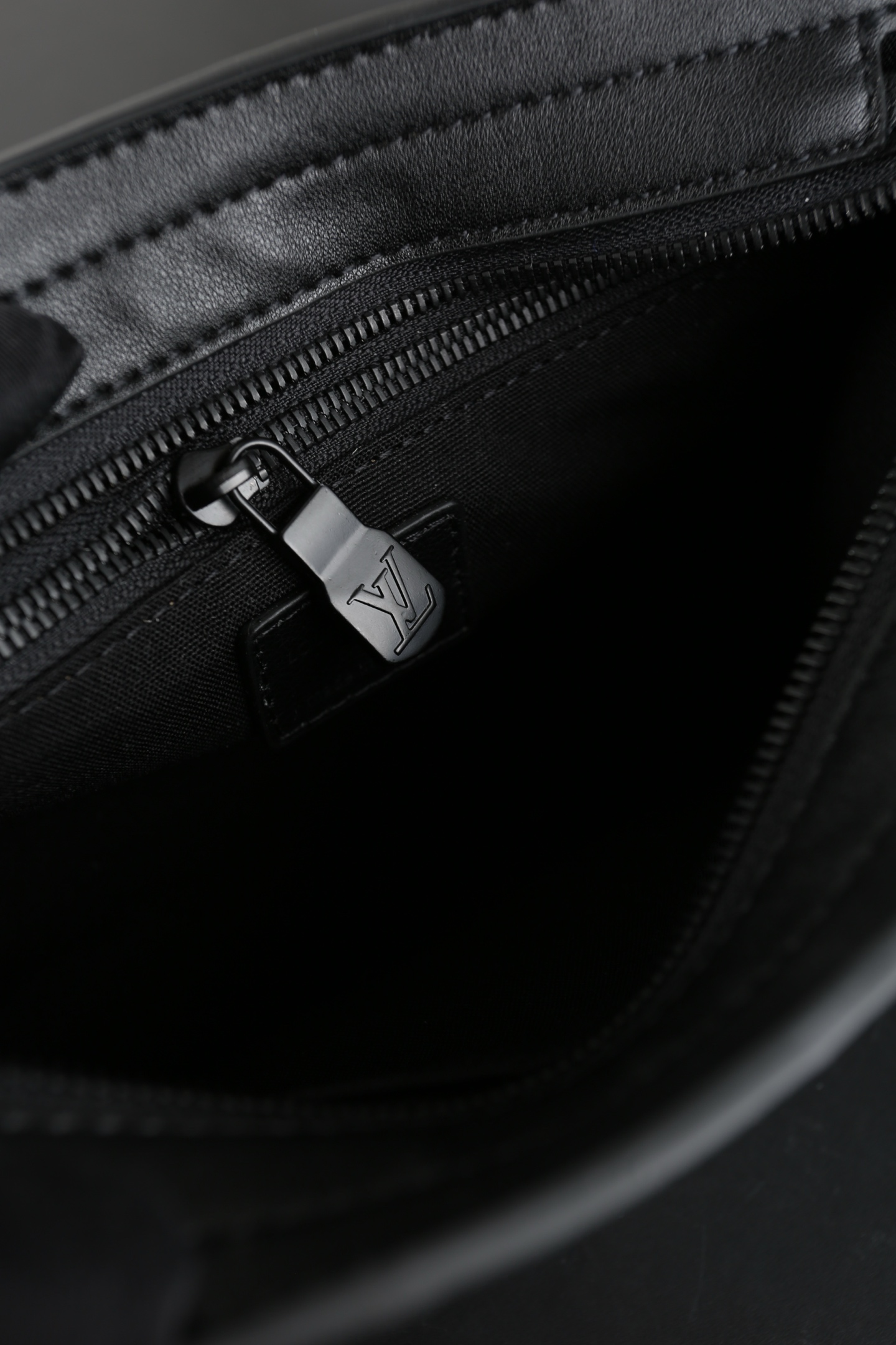 L Design New Gaston Embossed Clutch