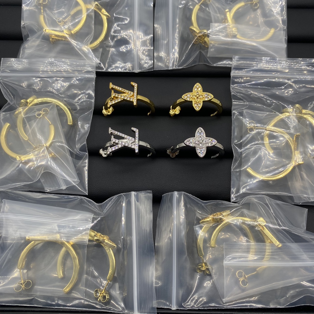 L silver gold earrings