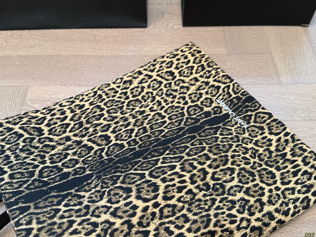 Y leopard print tote bag