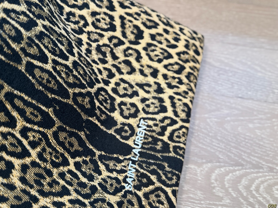 Y leopard print tote bag