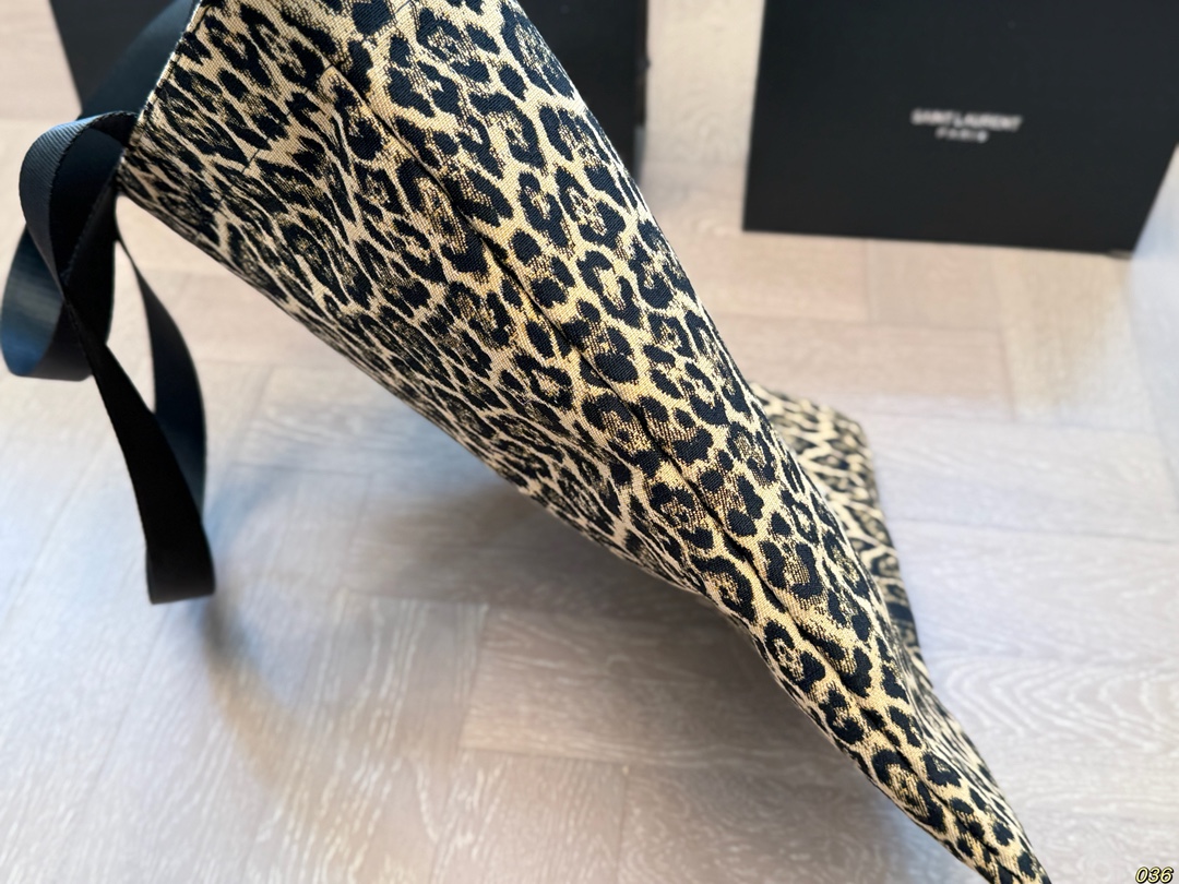 Y leopard print tote bag