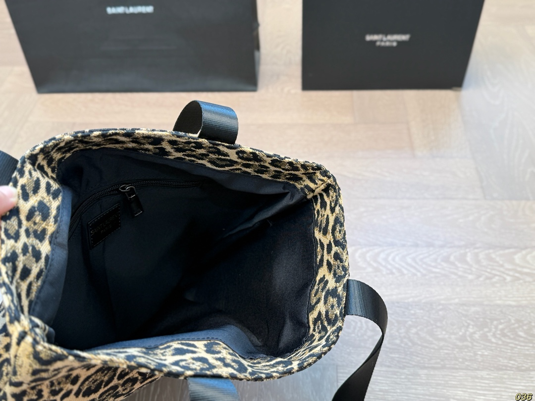 Y leopard print tote bag