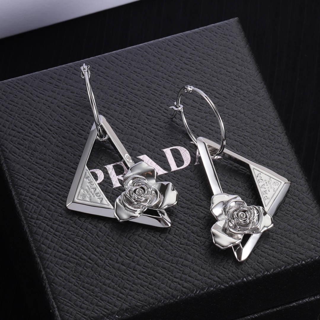 P triangle earrings