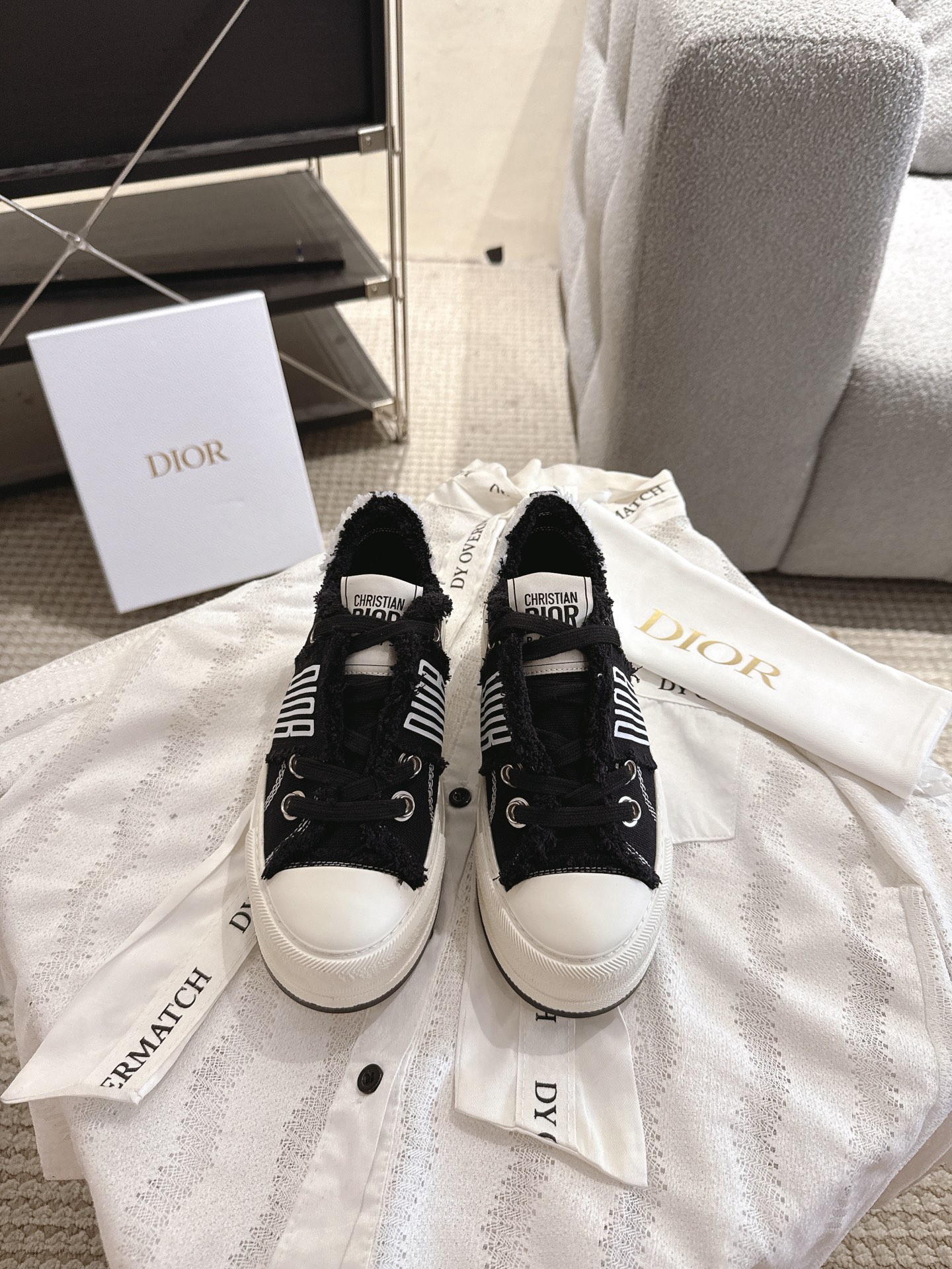 D tassel beggar thick-soled canvas sneakers