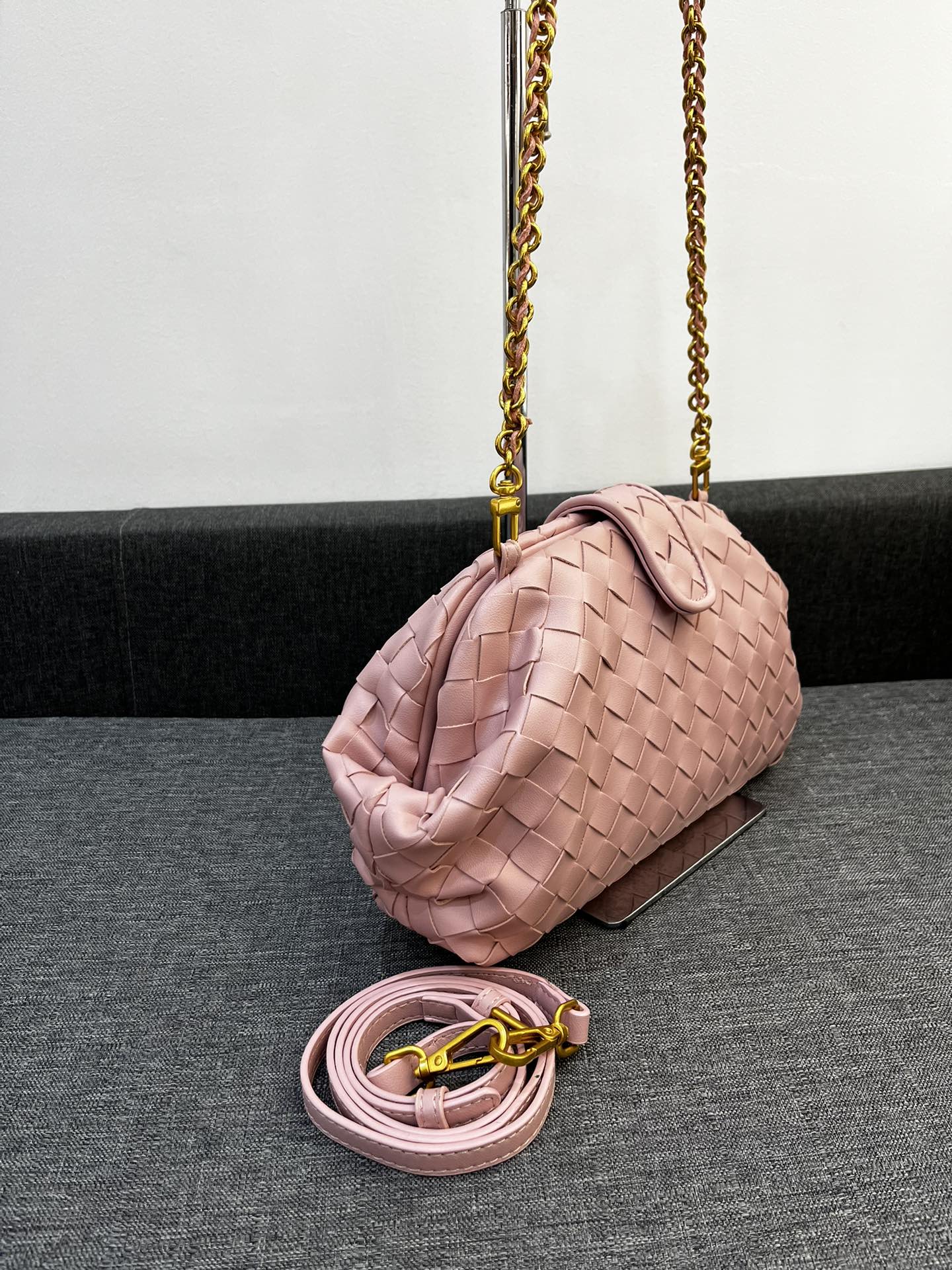 B Design Classic Bag