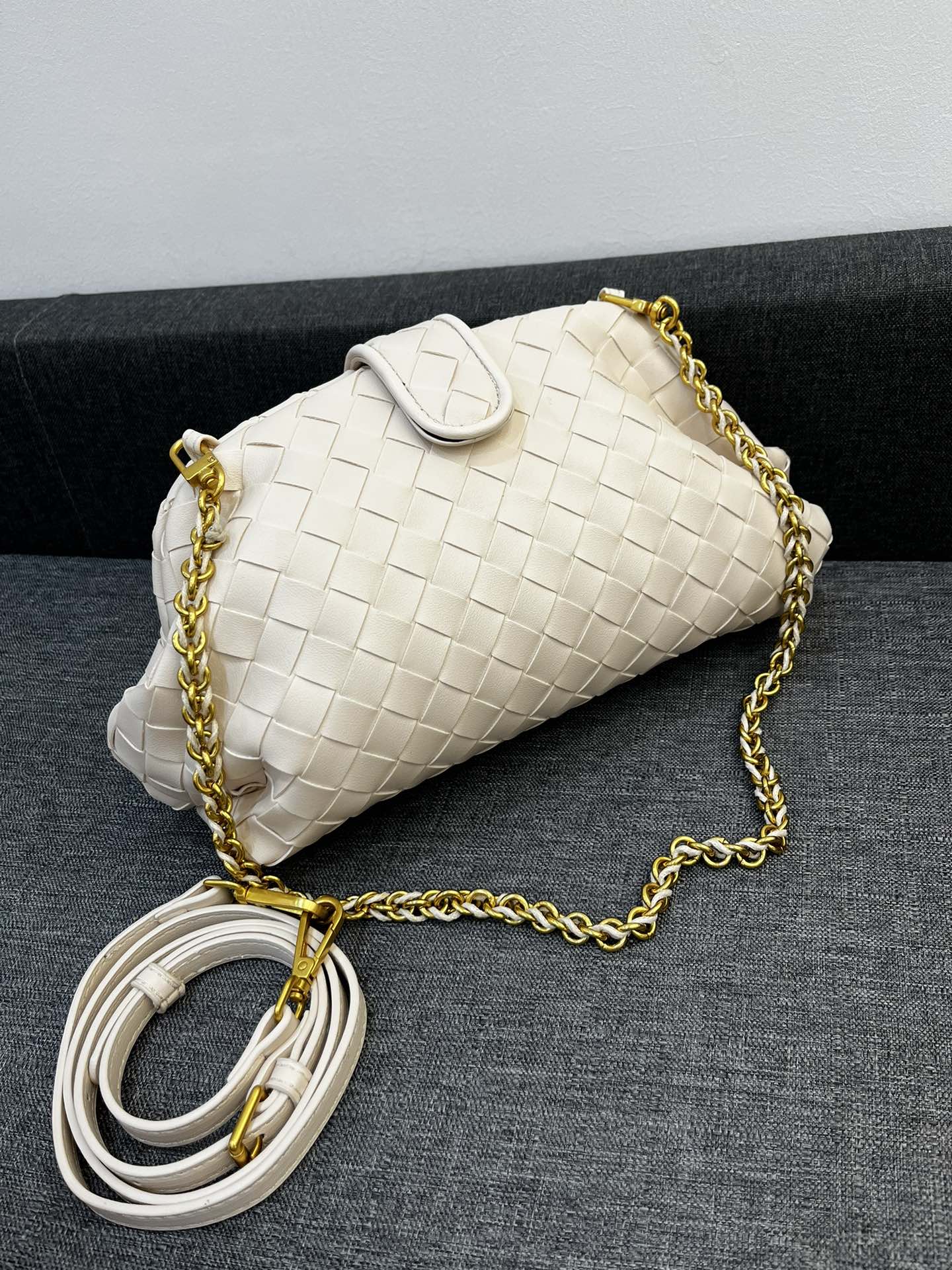 B Design Classic Bag