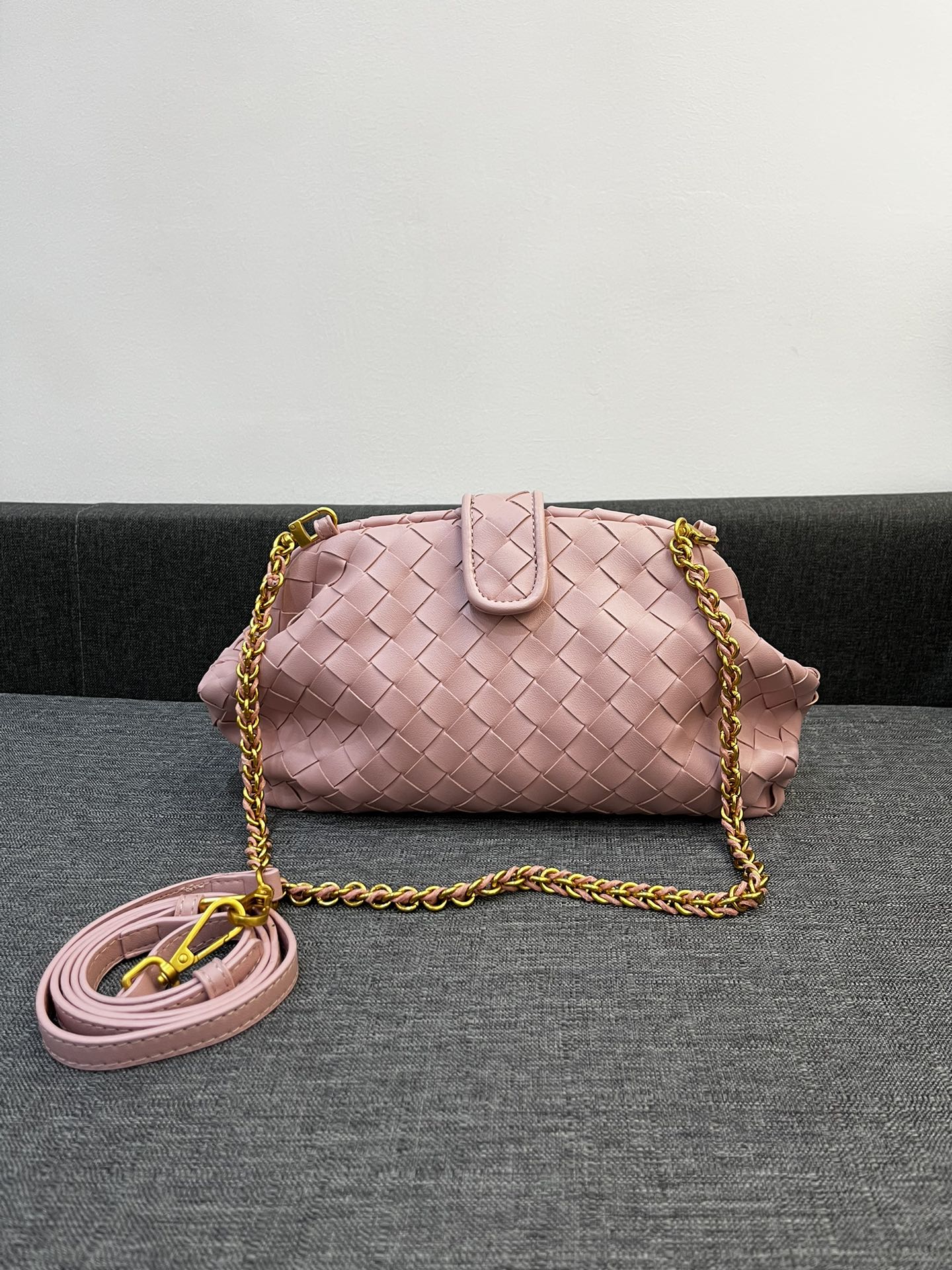 B Design Classic Bag