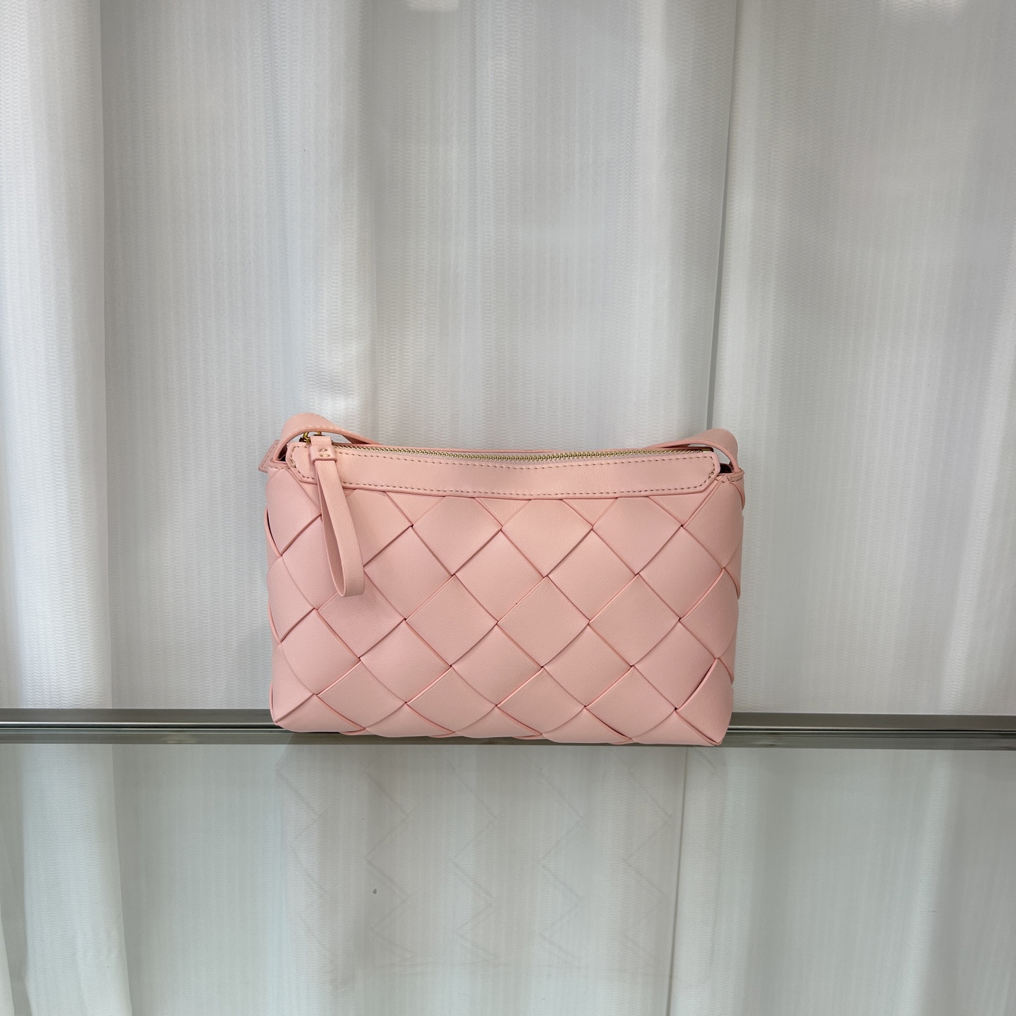 B Design New Plain Diamond Check Woven Crossbody Bag