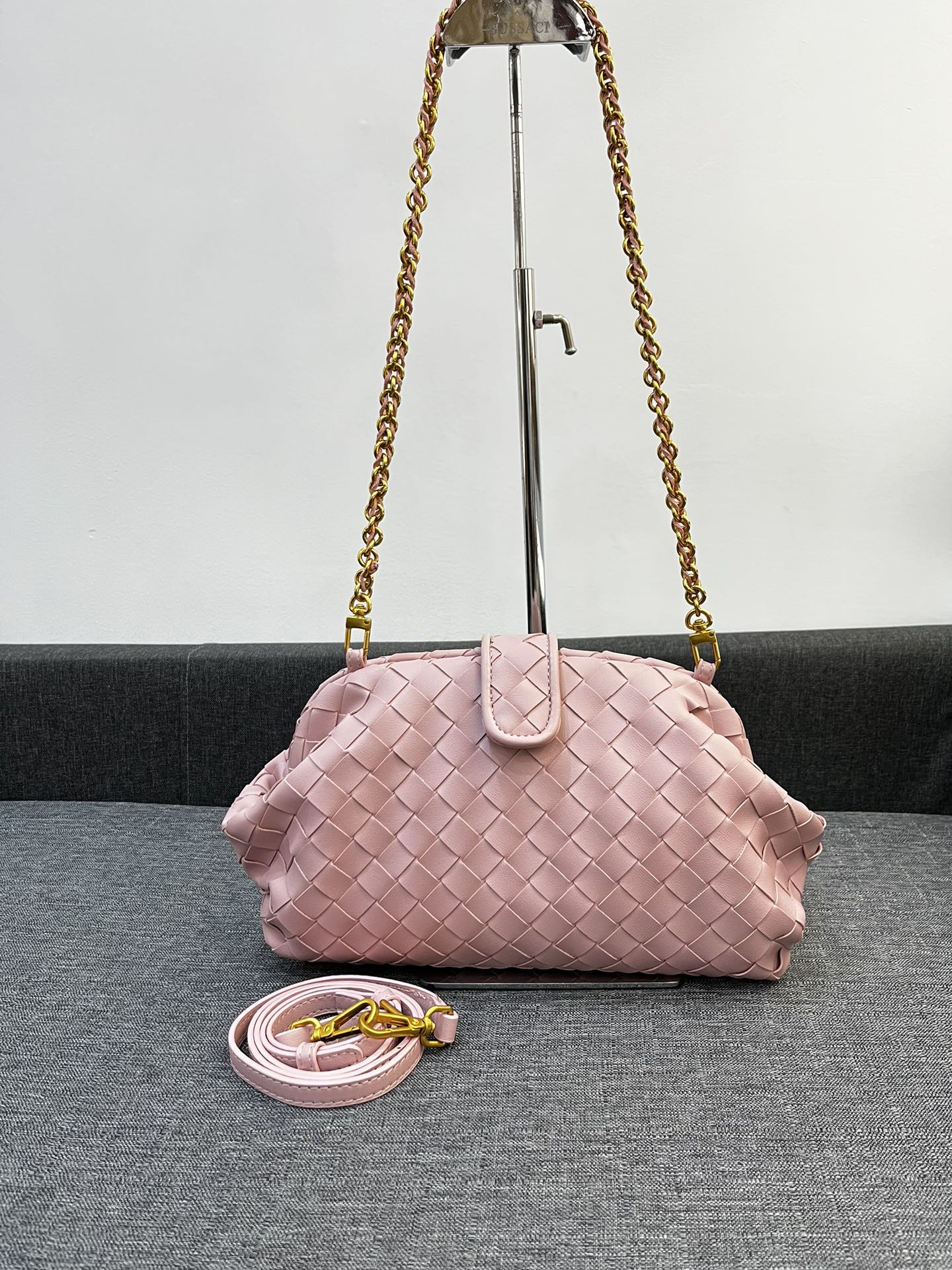 B Design Classic Bag