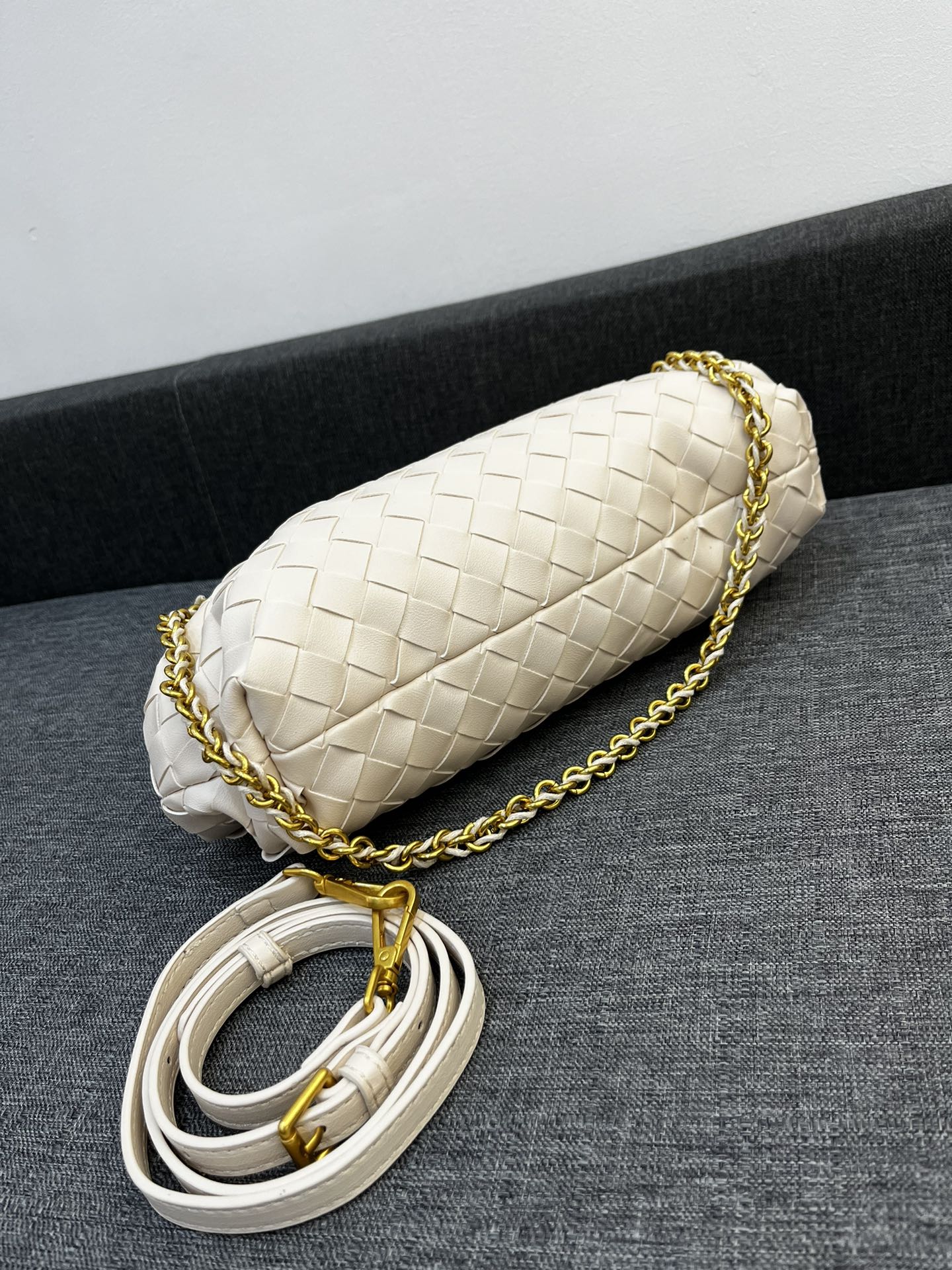 B Design Classic Bag