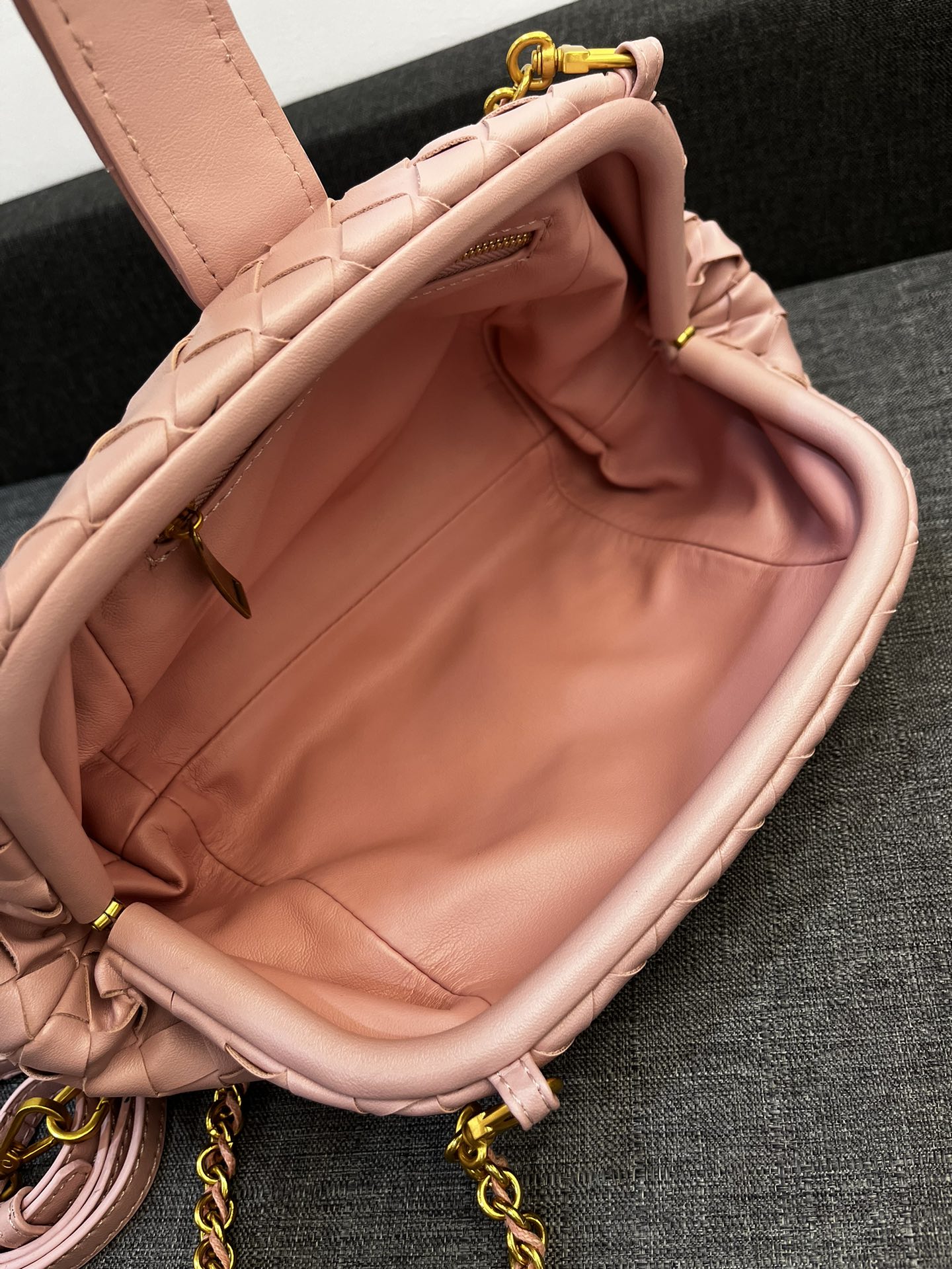 B Design Classic Bag