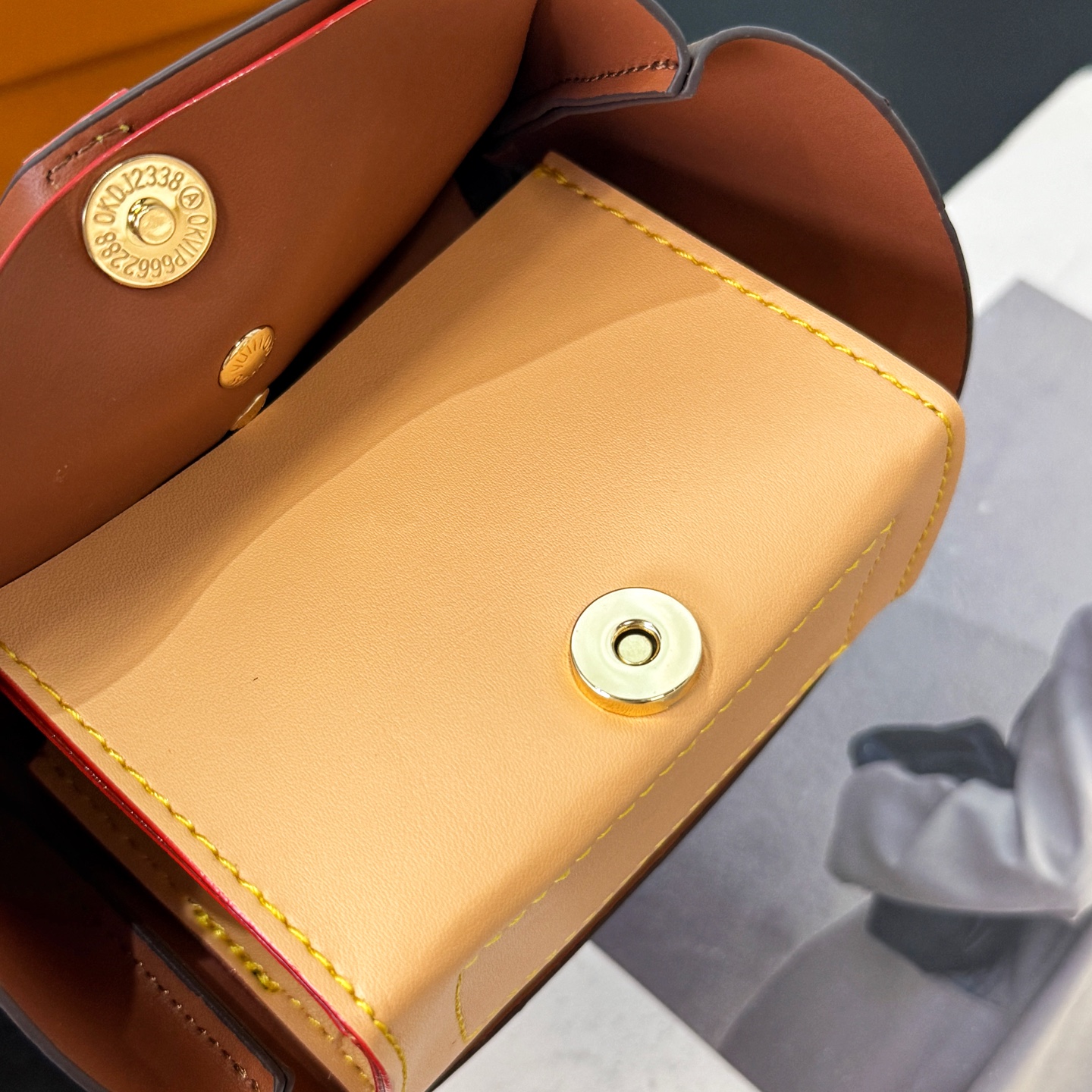 L design mini clothing messenger bag/headphone bag/lipstick bag