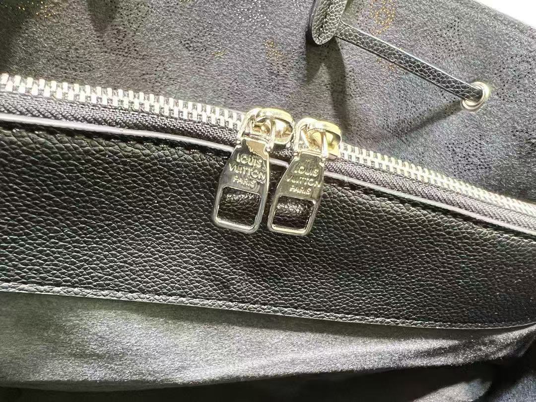 L design classic tote bag