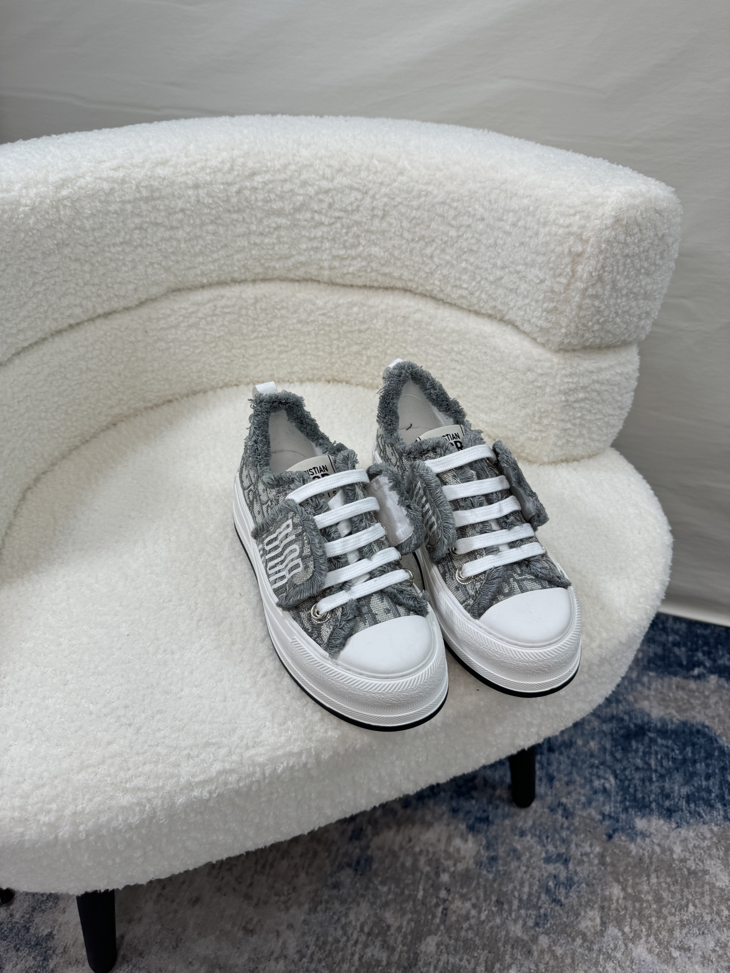 D design 2025 new tassel thick-soled sneakers