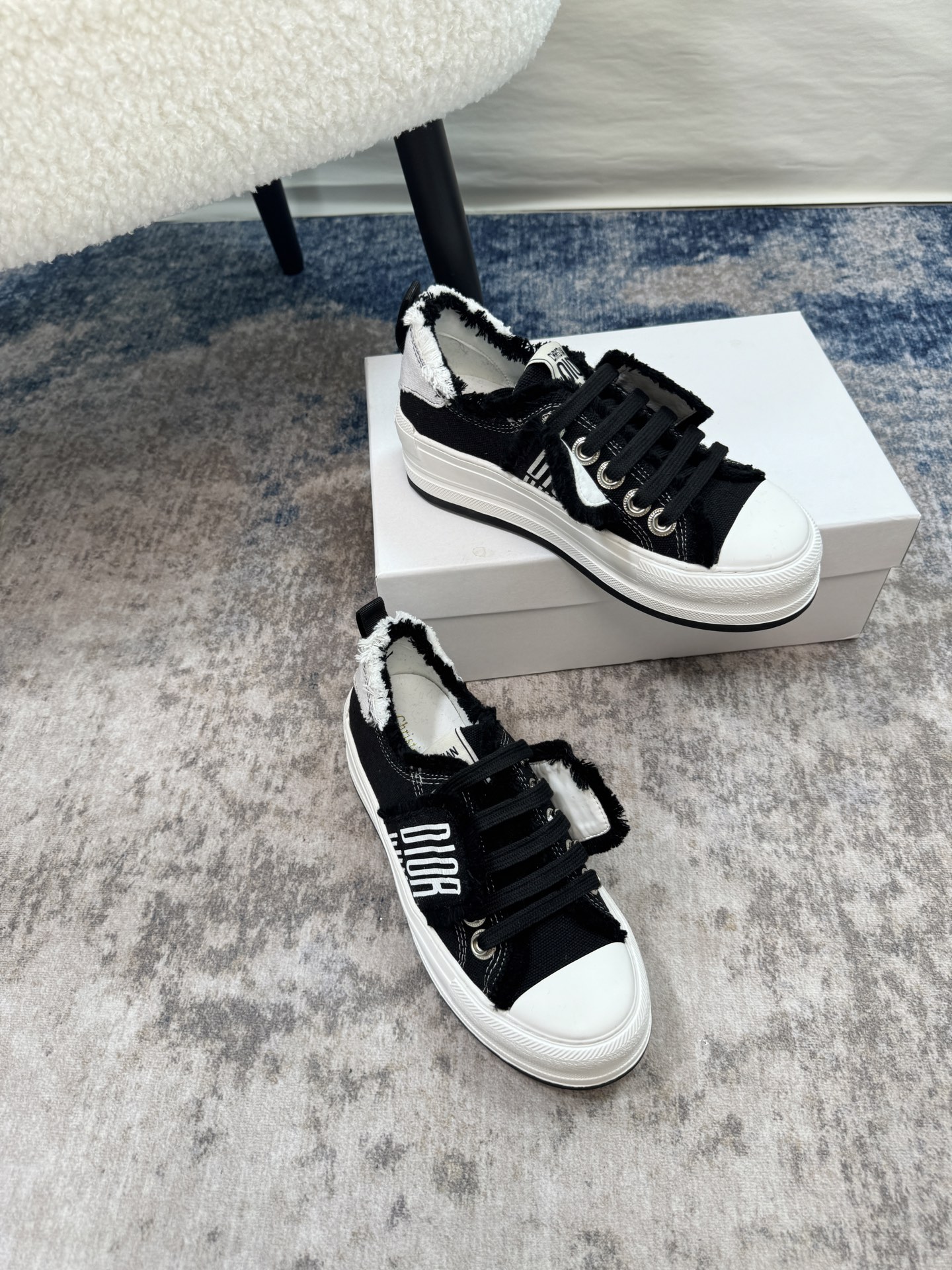 D design 2025 new tassel thick-soled sneakers